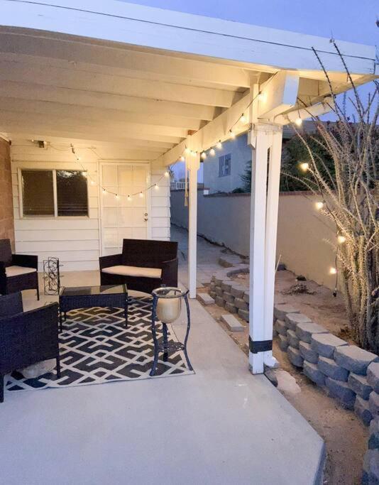 Appartement Joshua Tree National Park - Cozy Palms Getaway à Twentynine Palms Extérieur photo